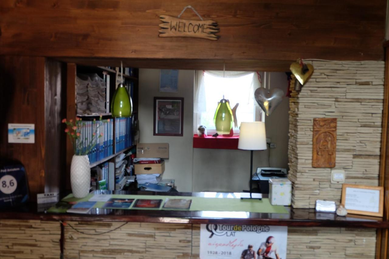 Willa Pod Aniolem - Pokoje Goscinne & Apartamenty Z Widokiem Na Gory Szczyrk Ngoại thất bức ảnh
